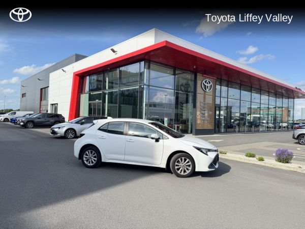 Toyota Corolla Hatchback, Petrol Hybrid, 2025, White