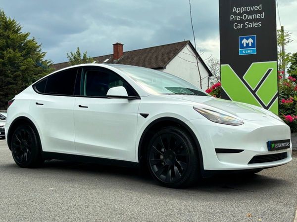 Tesla Model Y MPV, Electric, 2023, White