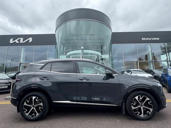 Kia Sportage SUV, Diesel, 2022, Grey