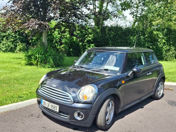 Mini Cooper Hatchback, Diesel, 2009, Black