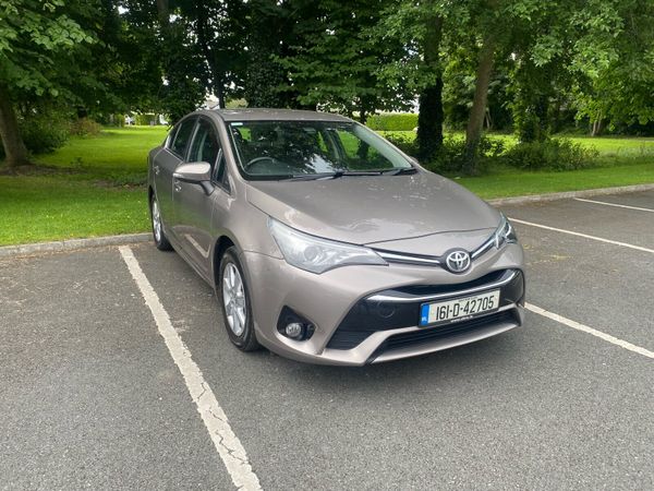 Toyota Avensis Saloon, Diesel, 2016, Bronze