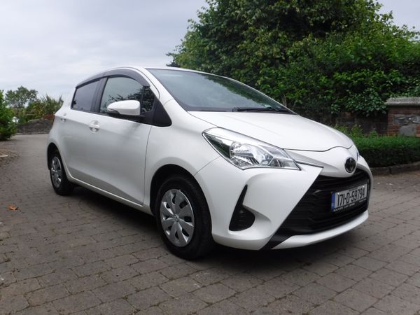 Toyota Vitz Hatchback, Petrol, 2017, White
