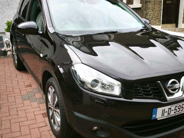 Nissan Qashqai Hatchback, Diesel, 2011, Black