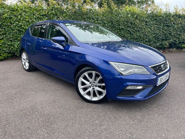 SEAT Leon Hatchback, Petrol, 2019, Blue