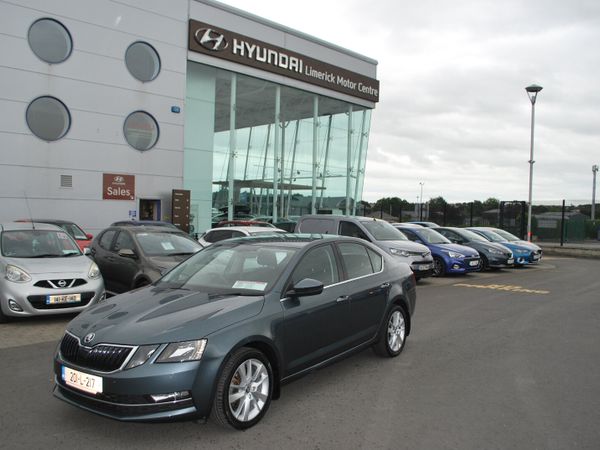 Skoda Octavia Saloon, Petrol, 2020, Grey
