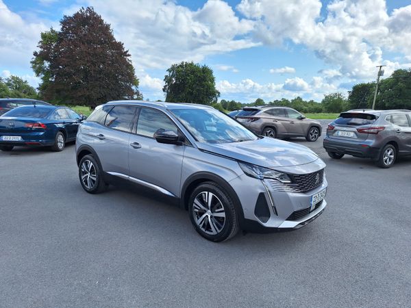 Peugeot 3008 MPV, Diesel, 2022, Grey