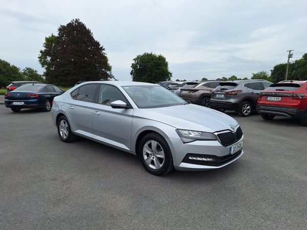 Skoda Superb Saloon, Diesel, 2021, Grey