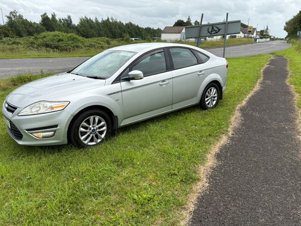 Ford Mondeo Hatchback, Diesel, 2011, Silver