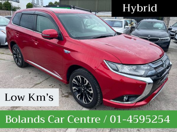 Mitsubishi Outlander SUV, Petrol Plug-in Hybrid, 2017, Red