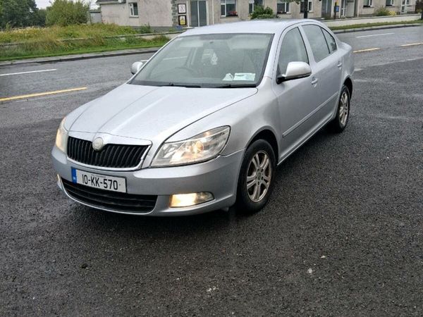 Vauxhall Insignia Hatchback, Diesel, 2013, Black
