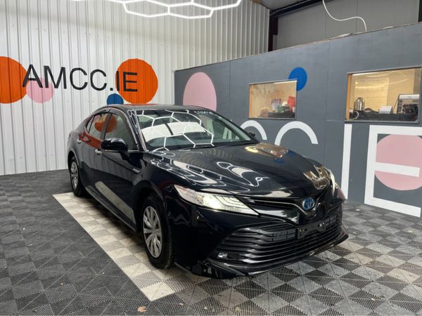 Toyota Camry Saloon, Petrol Hybrid, 2019, Black