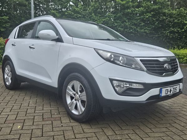 Kia Sportage SUV, Diesel, 2013, White