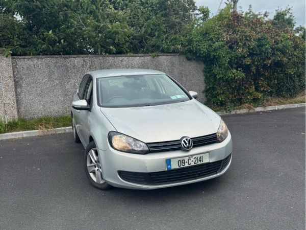 Volkswagen Golf Hatchback, Diesel, 2009, Silver