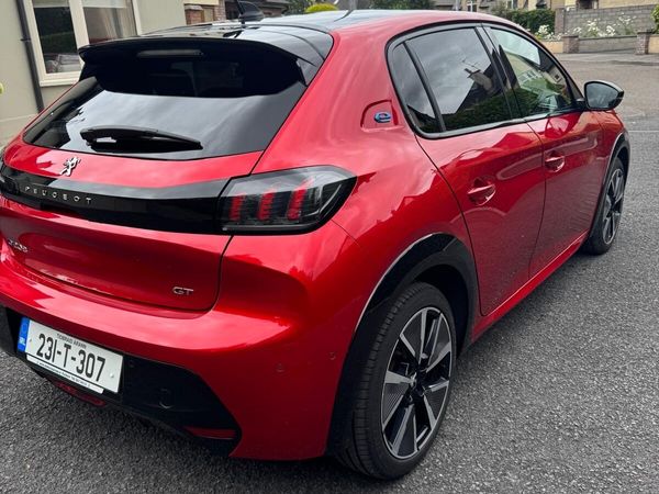 Peugeot 208 Hatchback, Electric, 2023, Red