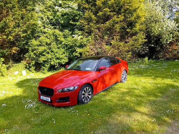 Jaguar XE Saloon, Diesel, 2016, Red