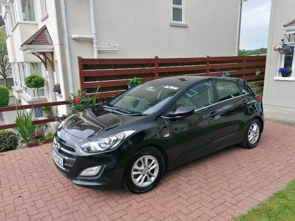 Hyundai i30 Hatchback, Diesel, 2015, Black