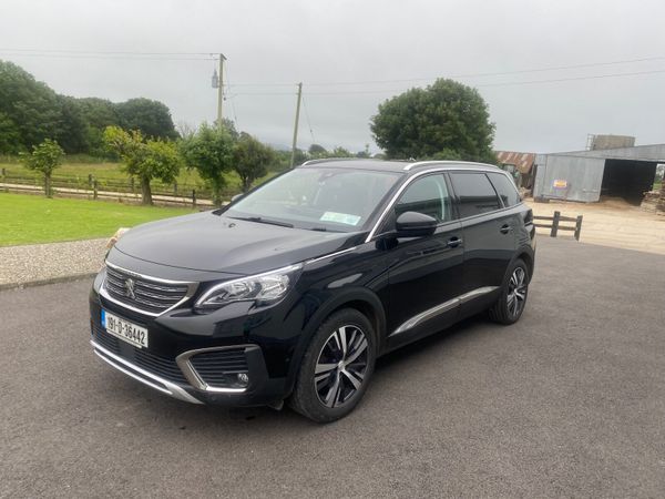 Peugeot 5008 MPV, Diesel, 2019, Black