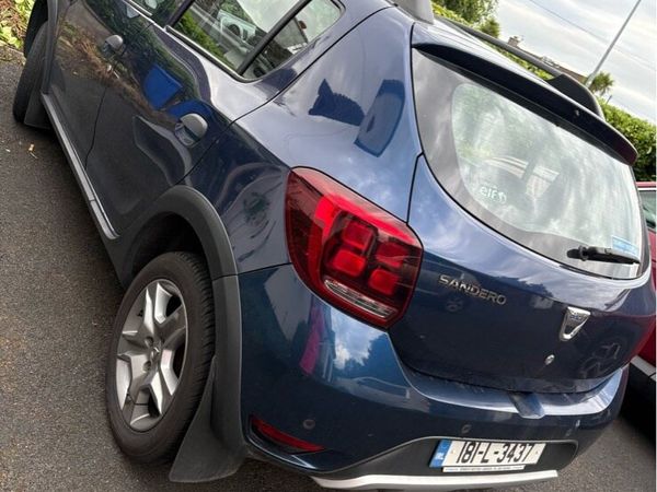 Dacia Sandero Stepway Hatchback, Diesel, 2018, Blue