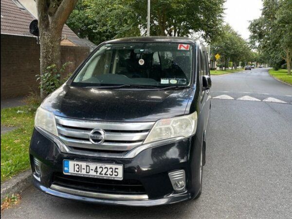 Nissan Serena MPV, Petrol Hybrid, 2013, Black
