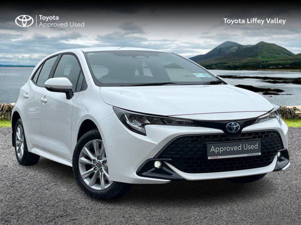 Toyota Corolla Hatchback, Petrol Hybrid, 2025, White