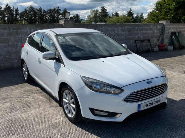Ford Focus Hatchback, Diesel, 2015, White