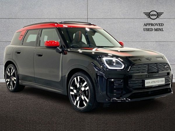 Mini Countryman SUV, Electric, 2024, Black