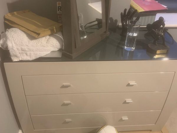 no-image