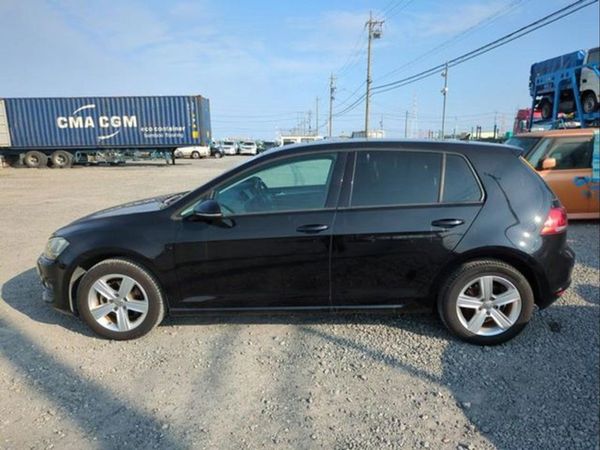 Volkswagen Golf Hatchback, Petrol, 2015, Black