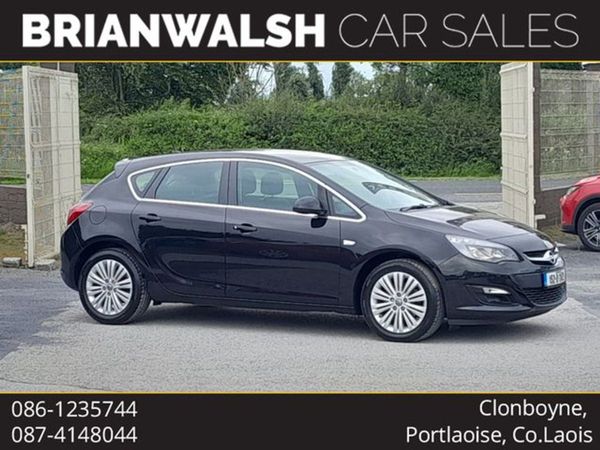 Opel Astra Hatchback, Diesel, 2015, Black