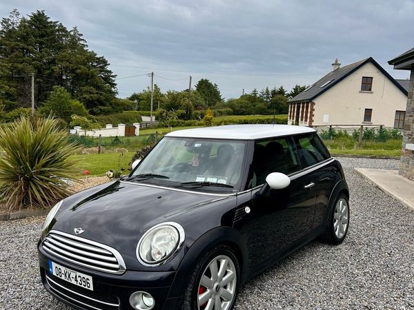 Mini Cooper Hatchback, Diesel, 2008, Black