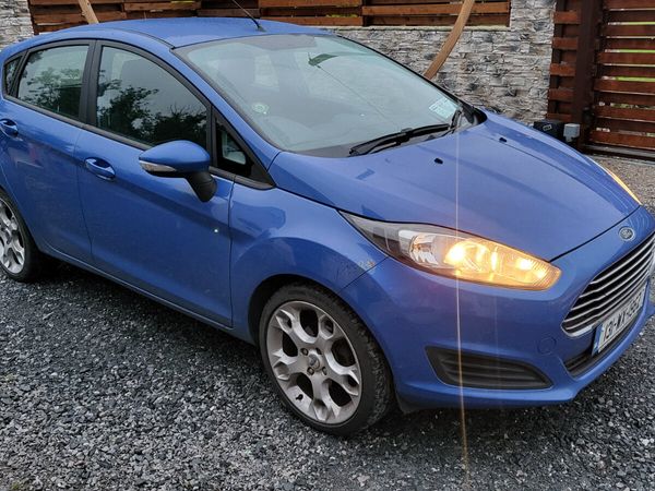 Ford Fiesta Hatchback, Diesel, 2013, Blue