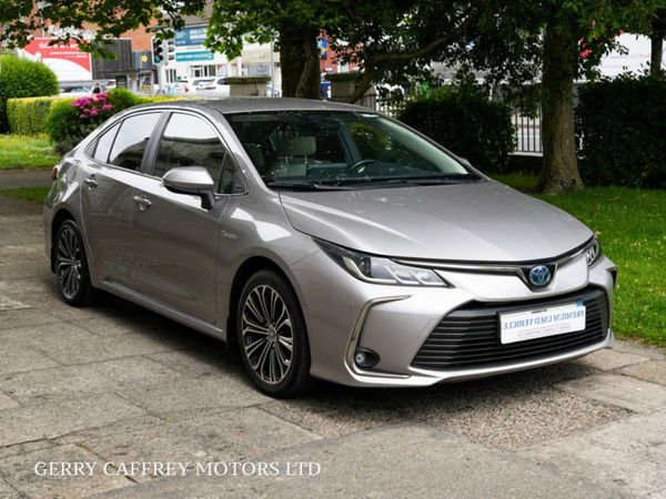 Toyota Corolla Saloon, Petrol Hybrid, 2021, Grey