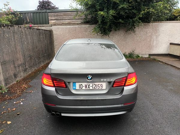 BMW 5-Series Saloon, Diesel, 2010, Grey