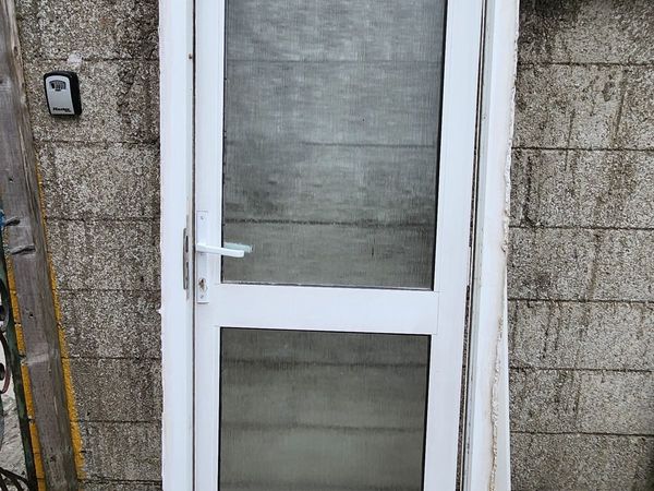 no-image