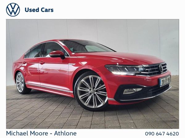Volkswagen Passat Saloon, Diesel, 2020, Red