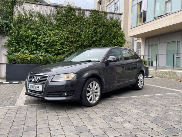 Audi A3 Hatchback, Diesel, 2010, Grey