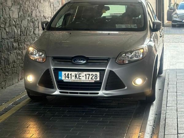 Ford Focus Hatchback, Diesel, 2014, Silver