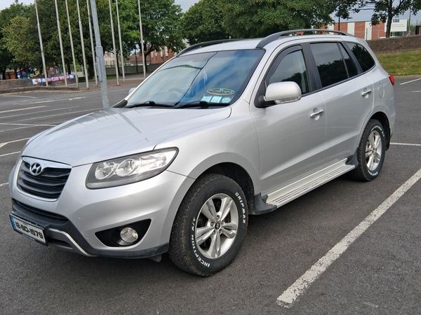 Hyundai Santa Fe SUV, Diesel, 2012, Silver