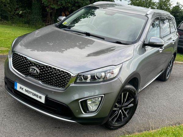 Kia Sorento SUV, Diesel, 2015, Grey