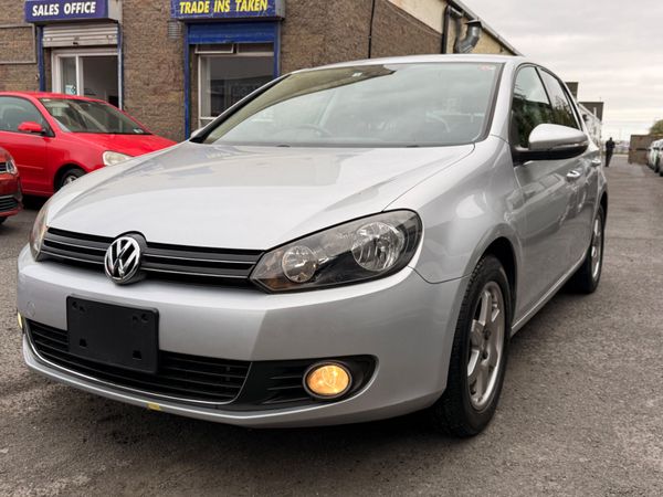 Volkswagen Golf Hatchback, Petrol, 2012, Silver
