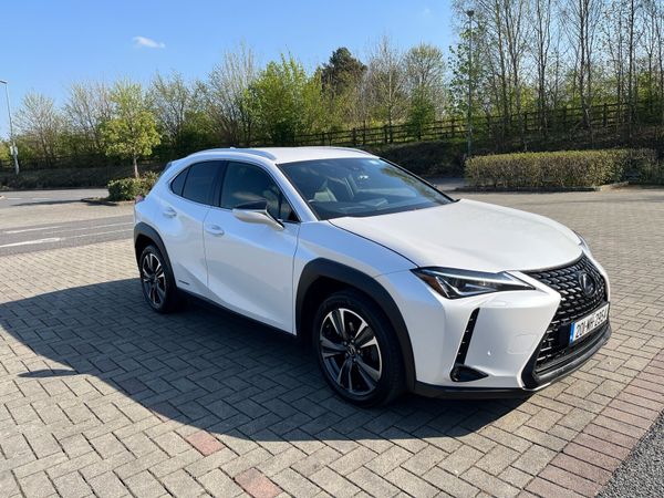 Lexus UX Estate, Petrol Hybrid, 2020, White