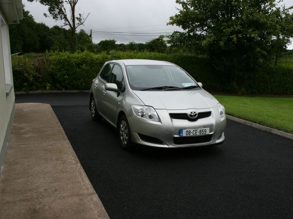 Toyota Auris Hatchback, Petrol, 2008, Silver