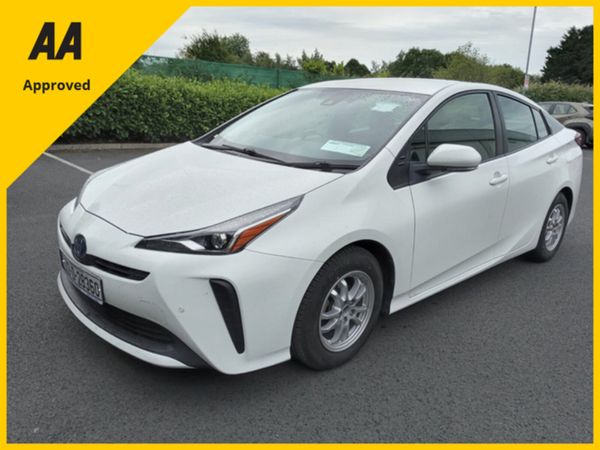 Toyota Prius Hatchback, Petrol Hybrid, 2021, White