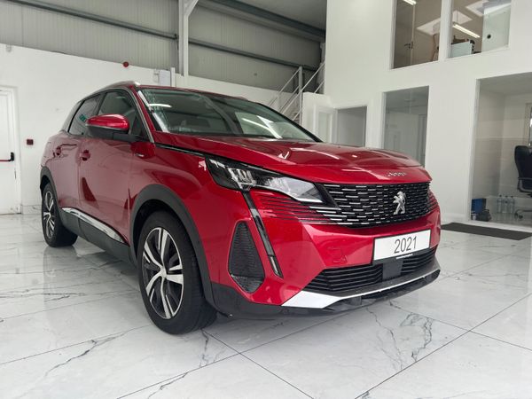 Peugeot 3008 SUV, Petrol Hybrid, 2021, Red