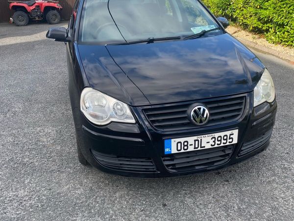 Volkswagen Polo Hatchback, Petrol, 2008, Black