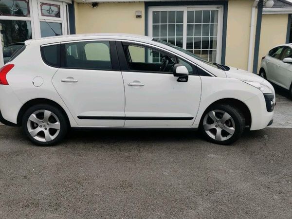 Peugeot 3008 MPV, Diesel, 2013, White