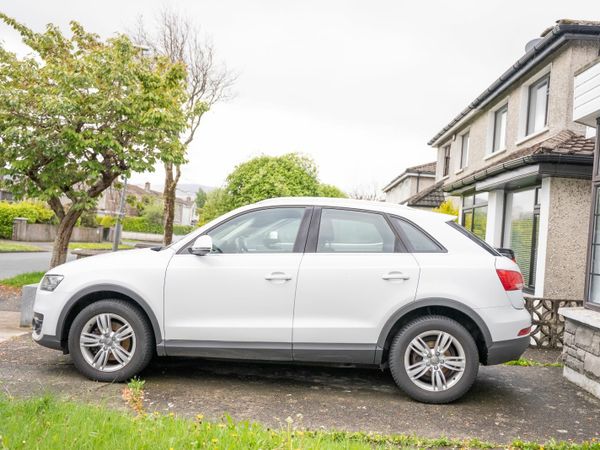 Audi Q3 SUV, Diesel, 2012, White