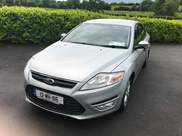 Ford Mondeo Hatchback, Diesel, 2012, Silver
