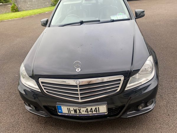 Mercedes-Benz C-Class Saloon, Diesel, 2011, Black