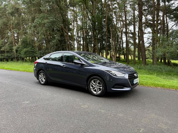 Hyundai i40 Saloon, Diesel, 2017, Blue